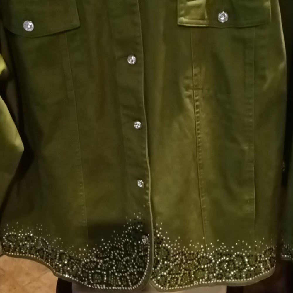 FINAL PRICE Quacker Factory green jacket w green black & silver rhinestone 2X - Picture 9 of 9